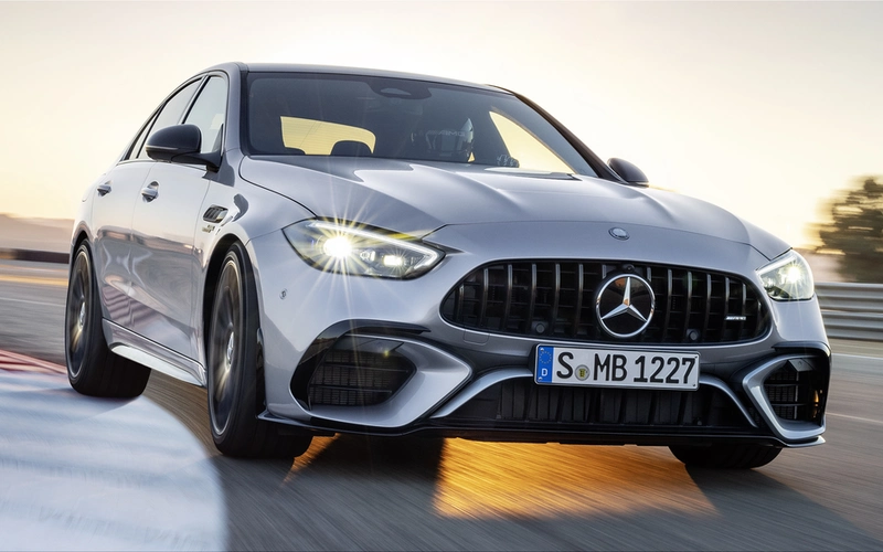  Mercedes-Benz AMG C 63 SE PERFORMANCE