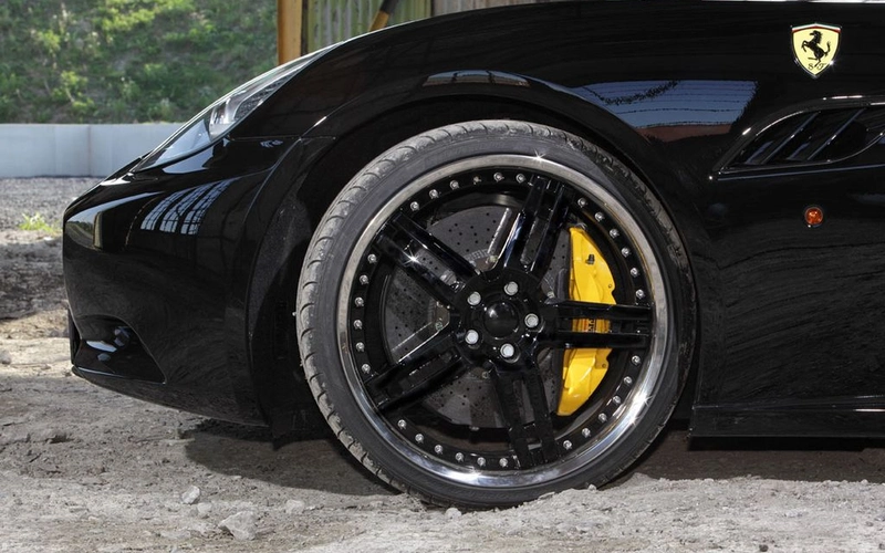 Exclusive accessories for the California Spider