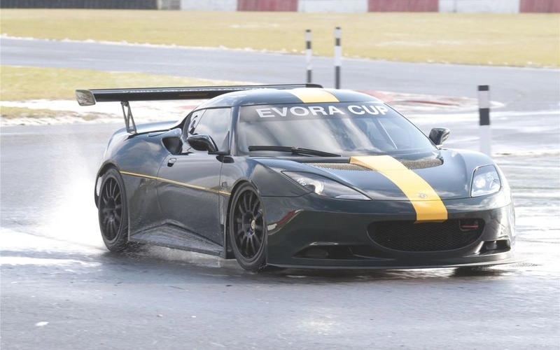 Lotus Evora Cup race car
