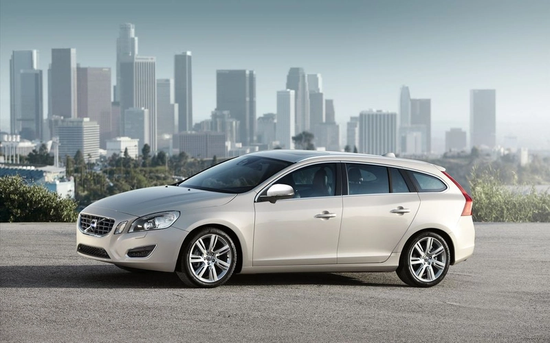 Volvo V60 Sports Wagon