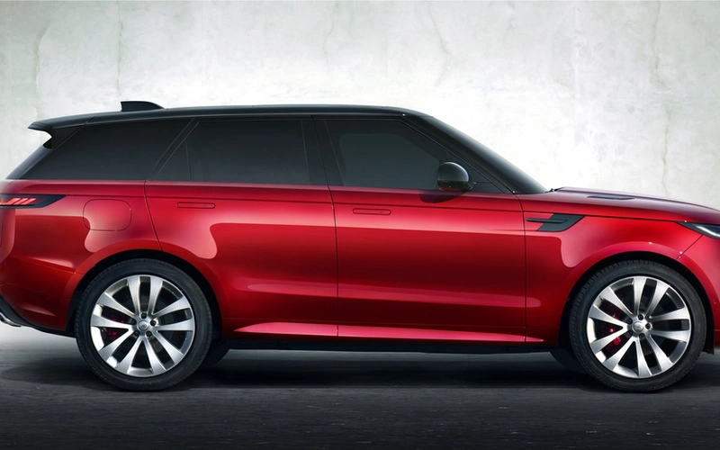 2022 Range Rover Sport luxury SUV