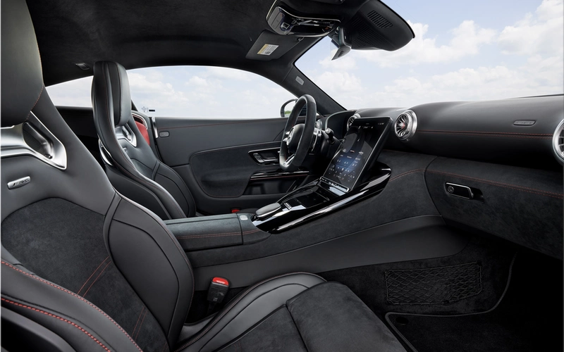 2025 Mercedes-AMG GT 63 PRO 4MATIC+