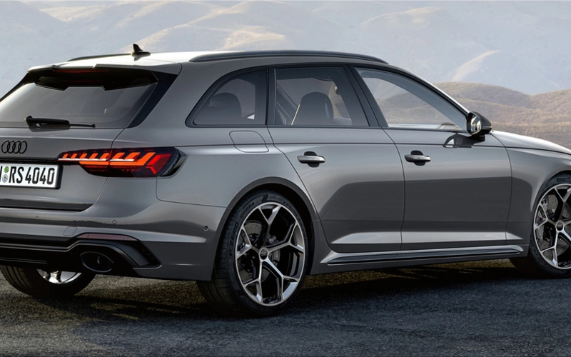 Audi RS 4 Avant