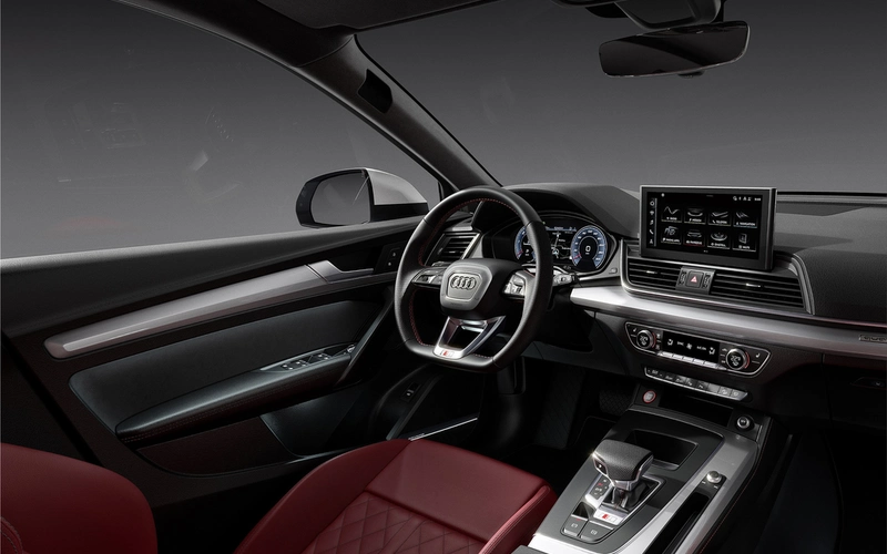 Audi SQ5 TDI interior