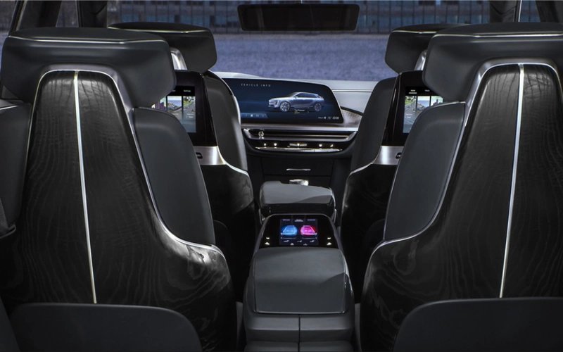 Cadillac LYRIQ