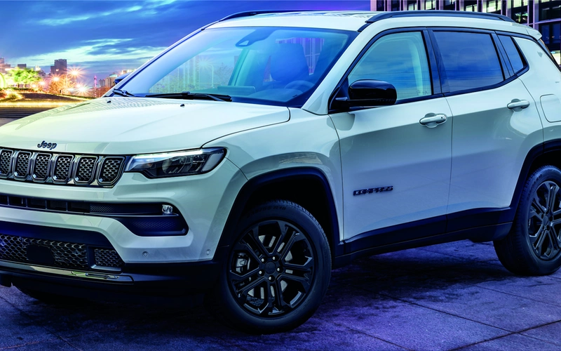 Jeep Compass 4xe Night Eagle