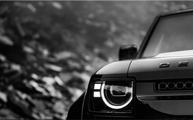 Land Rover Defender OCTA Black