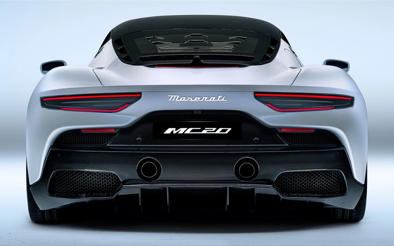 Maserati MC20