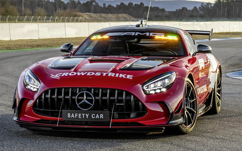 Mercedes-AMG GT Black Series Safety Car