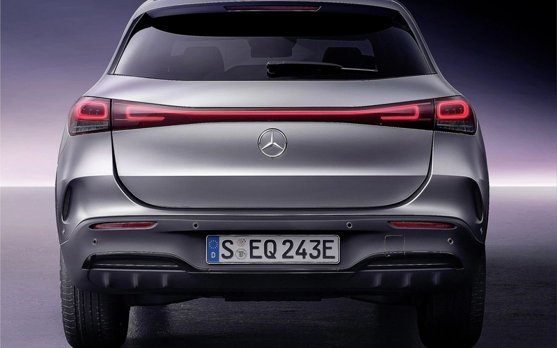 Mercedes-Benz EQA electric SUV