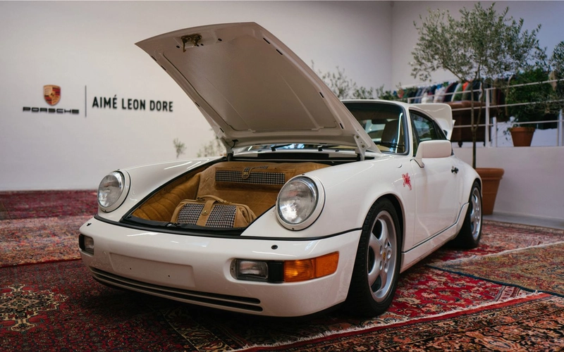 Porsche 911 by Teddy Santis