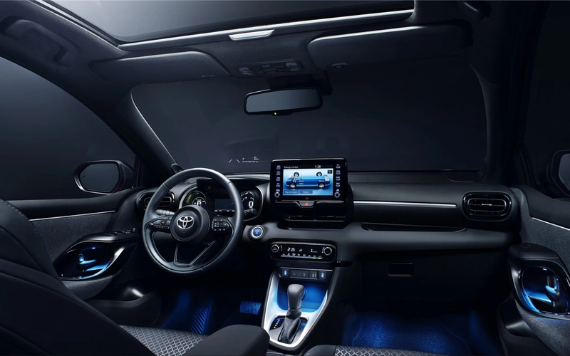 Toyota Yaris 4 hybrid compact car