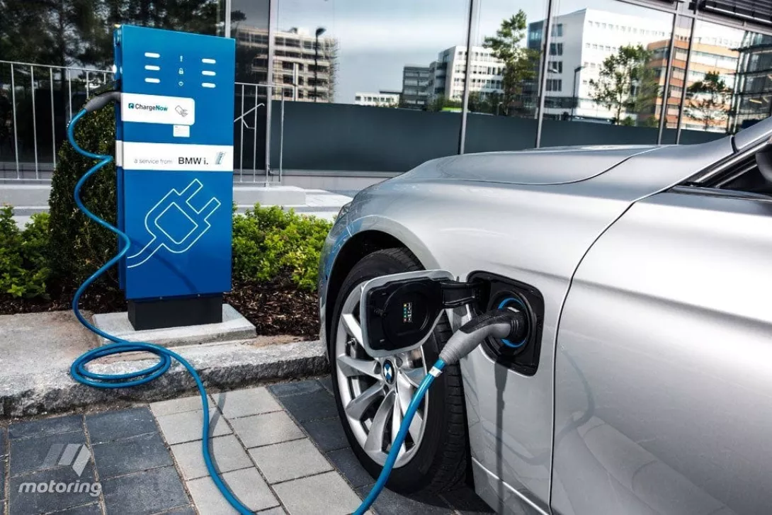 The newest models of plug-in hybrid BMW 330E and BMW 225xe