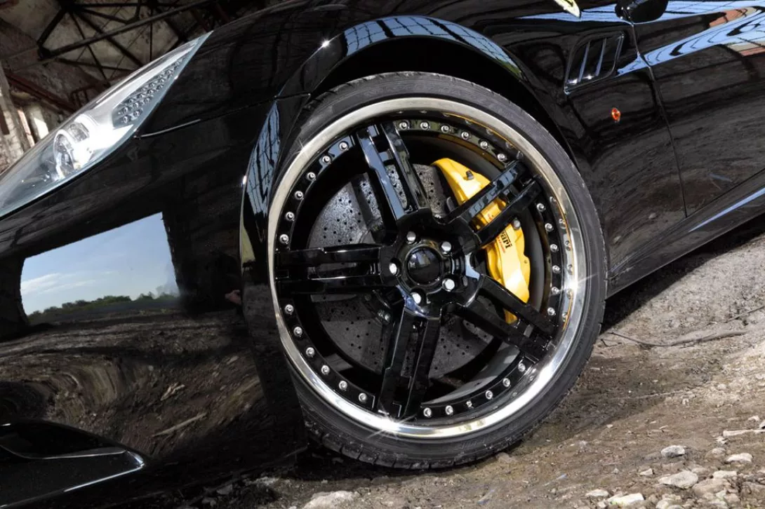 Exclusive accessories for the California Spider