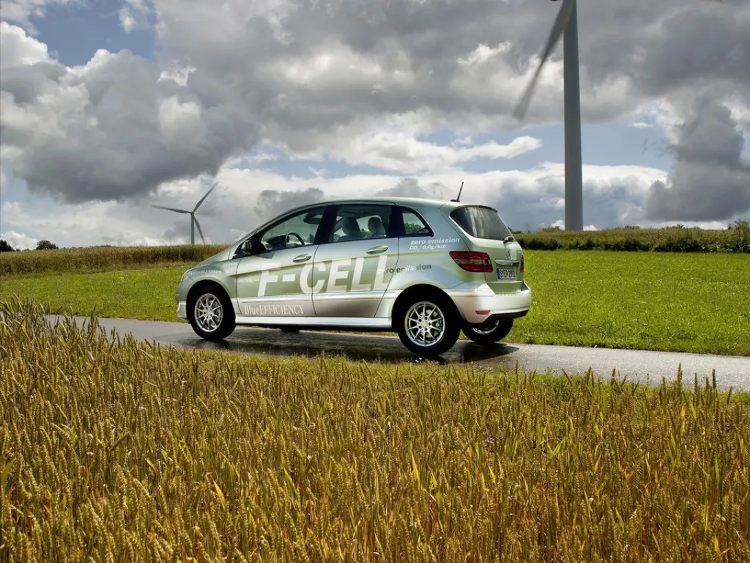 The B Class F-CELL - zero-emission drive system