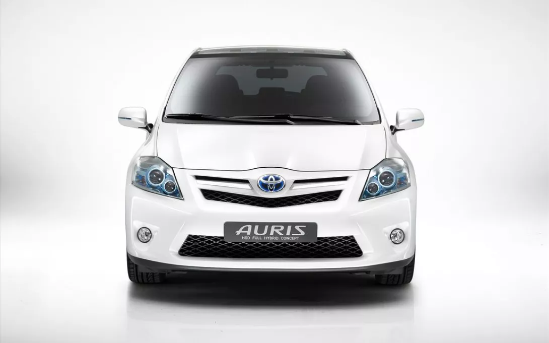 Toyota Auris Hybrid Concept