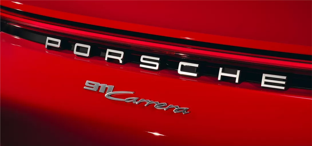2019 Porsche 911 Carrera