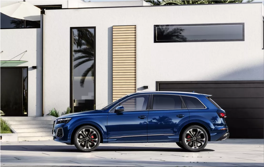 2024 Audi Q7 luxury SUV
