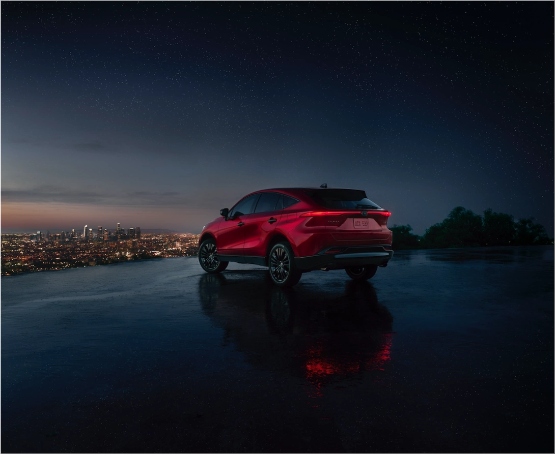 2024 Toyota Venza: A Hybrid SUV with Style and Substance