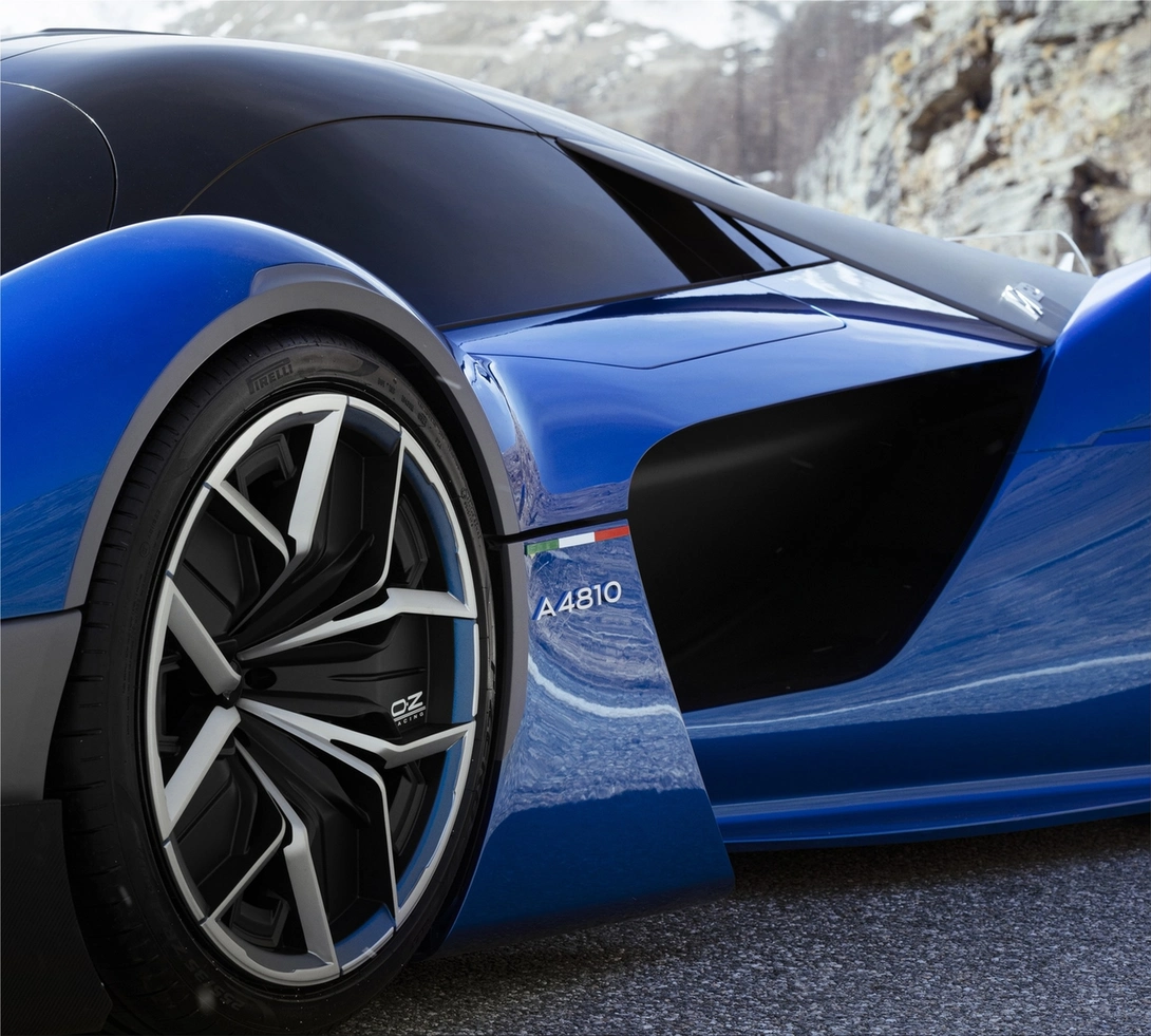 Alpine A4810 hydrogen sports car