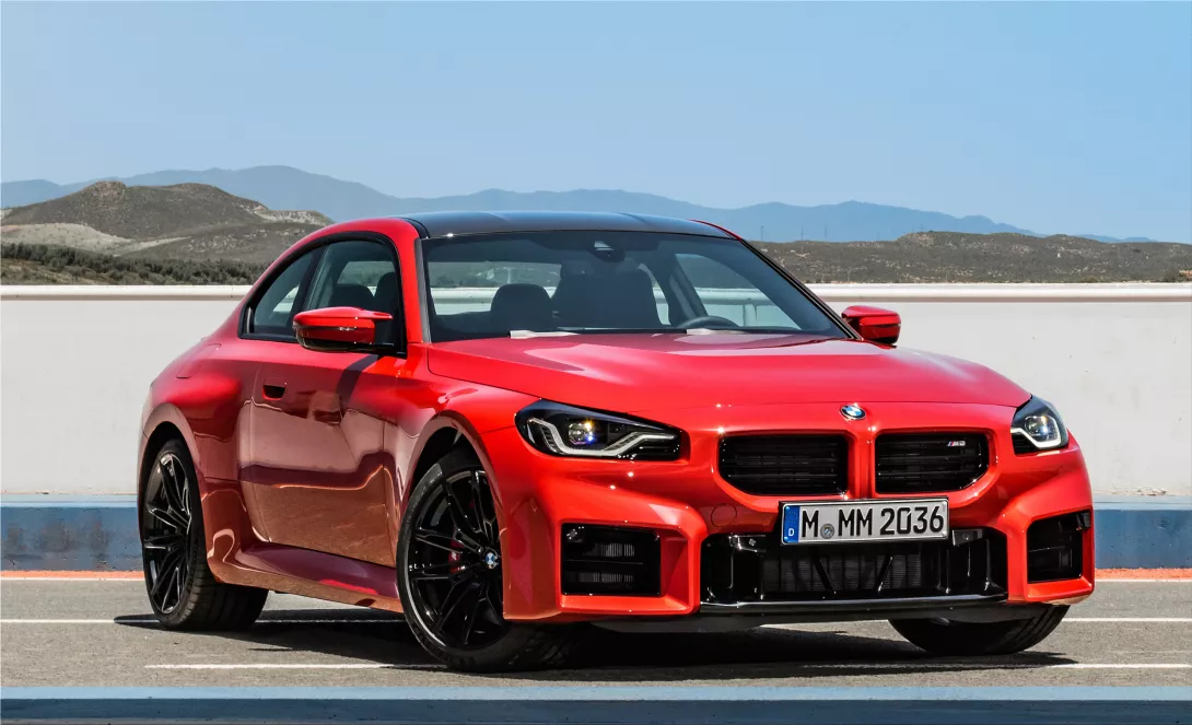 The new BMW M2 sports car with 460 hp from 105,000 euros