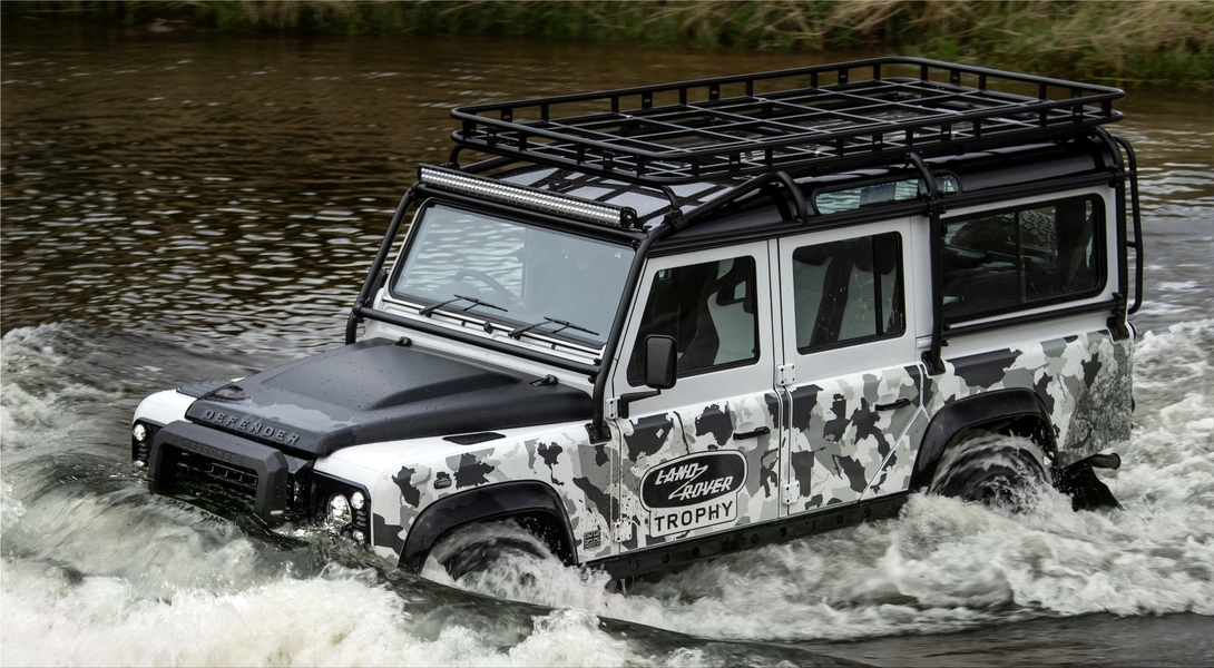 Land Rover Classic Defender Works V8 Trophy II Limited Edition