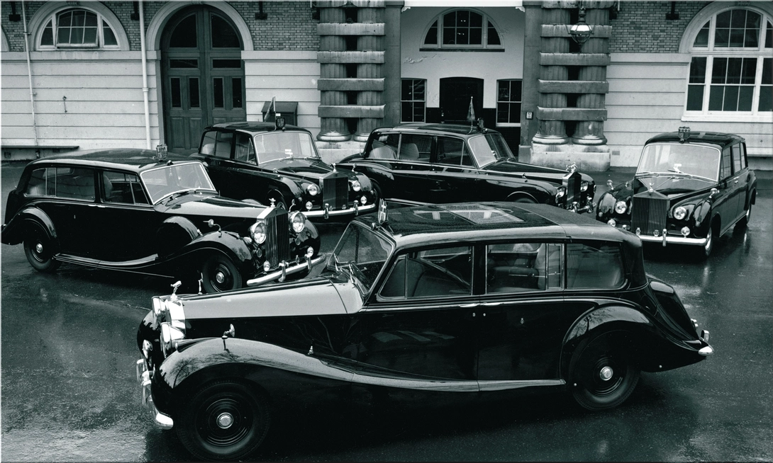 Rolls-Royce Celebrates 100 Years of Phantom at Goodwood Revival