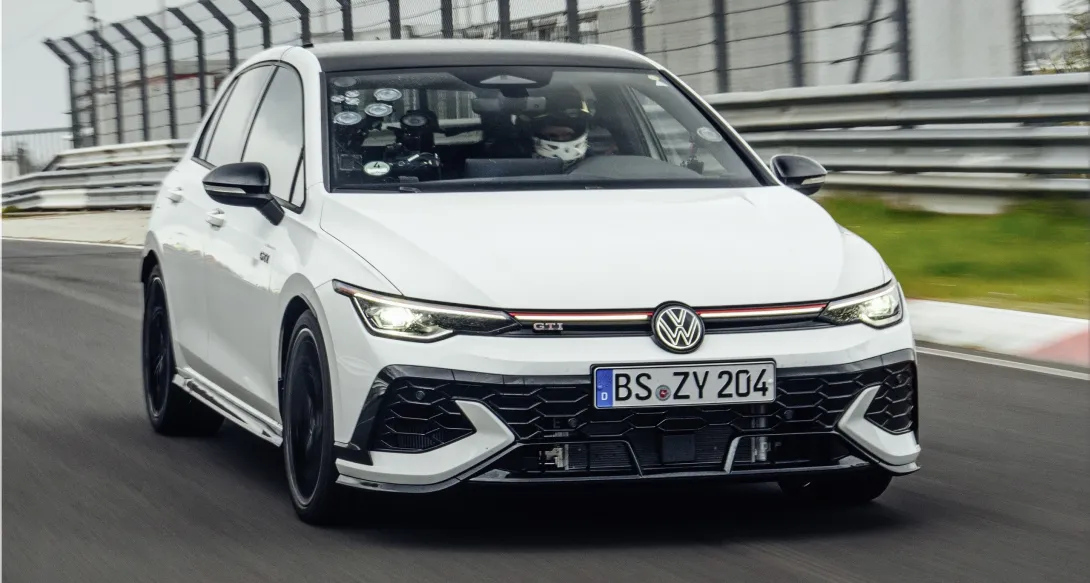 Volkswagen Golf GTI Edition 50