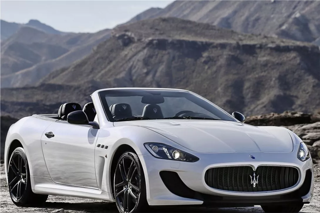 Maserati GranCabrio MC