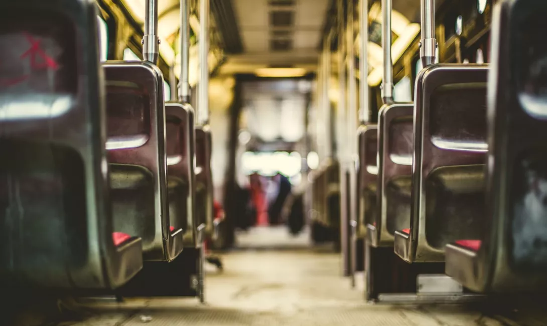 4 Reasons to Start Taking the Bus