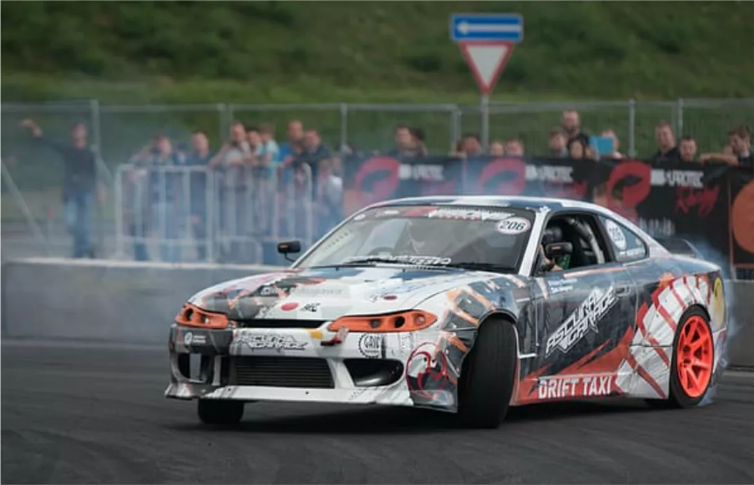 Automobile Racing